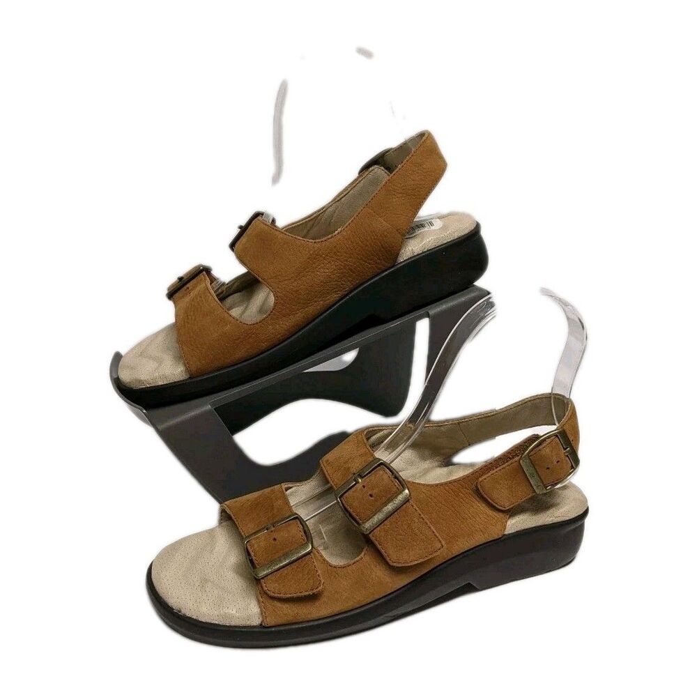 Strictly Comfort Sandals Women 8.5M Slingback Relax Tan Leather Buckles 8.5 M